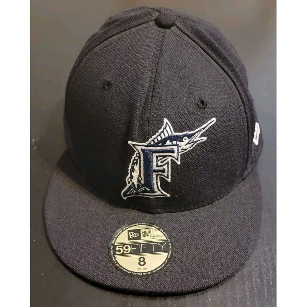 Florida Marlins NEW ERA Fitted Hat Size 8  MLB Baseball Cap Navy Blue White Logo